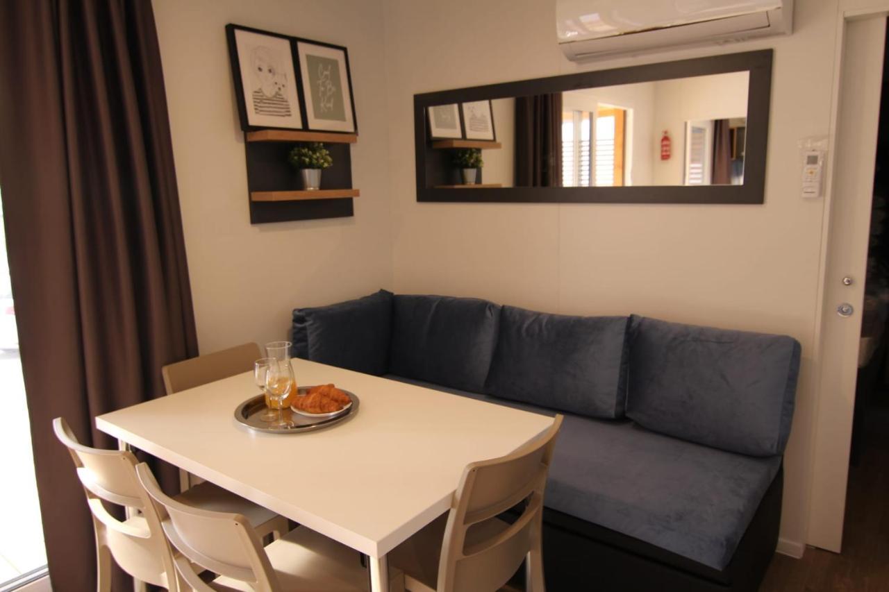 Mobile Home Anamari Biograd Na Moru Exterior photo