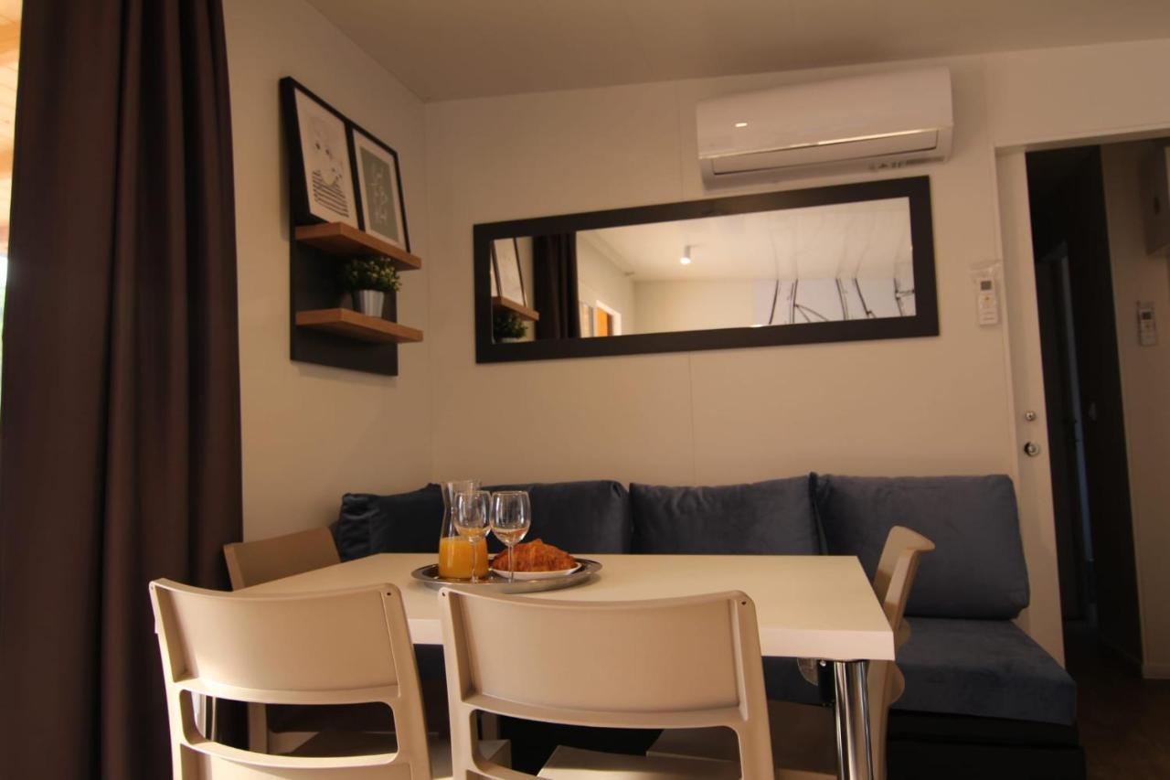 Mobile Home Anamari Biograd Na Moru Exterior photo