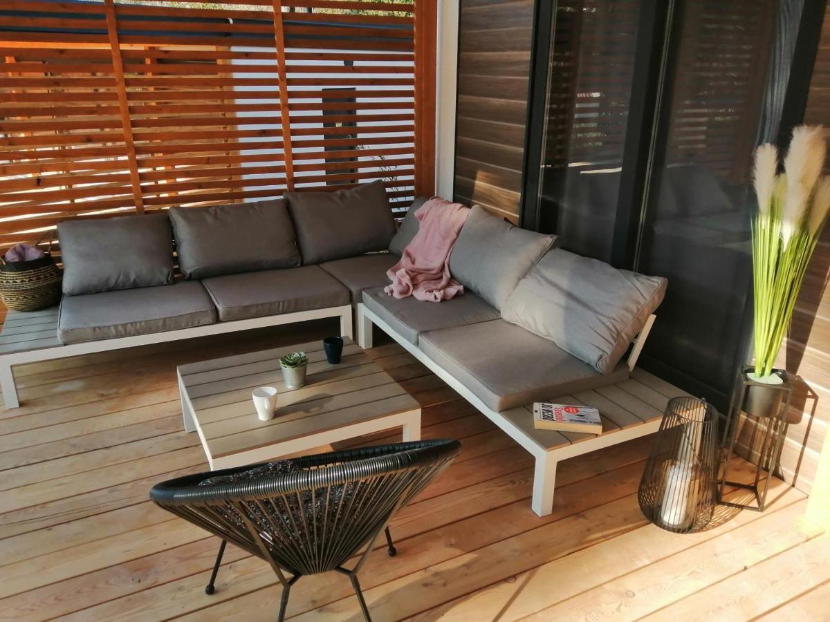 Mobile Home Anamari Biograd Na Moru Exterior photo