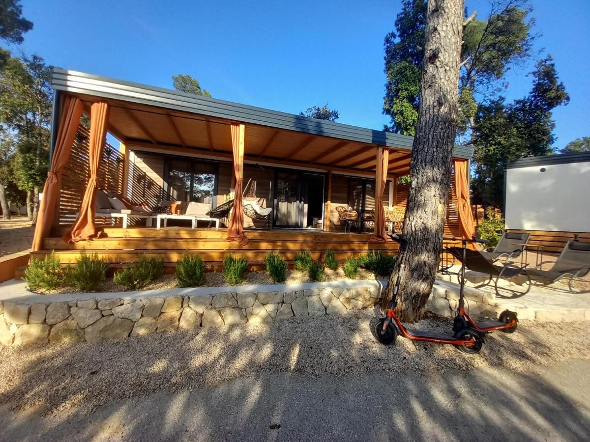 Mobile Home Anamari Biograd Na Moru Exterior photo