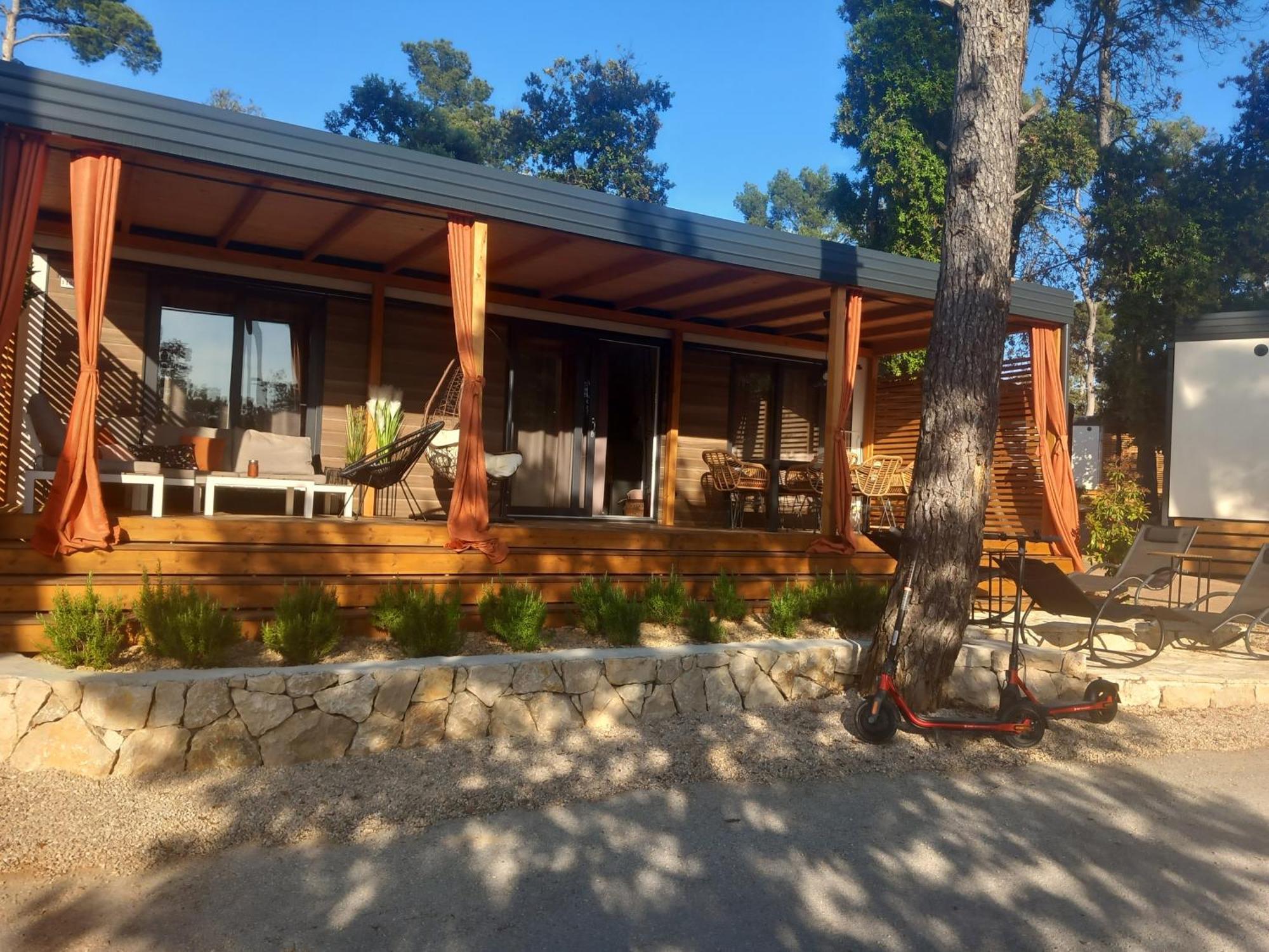 Mobile Home Anamari Biograd Na Moru Exterior photo